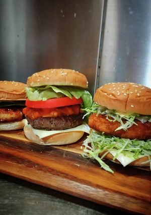 三種バーガー！❨(@≧↺≦@)❩wノ-レシピのメイン写真