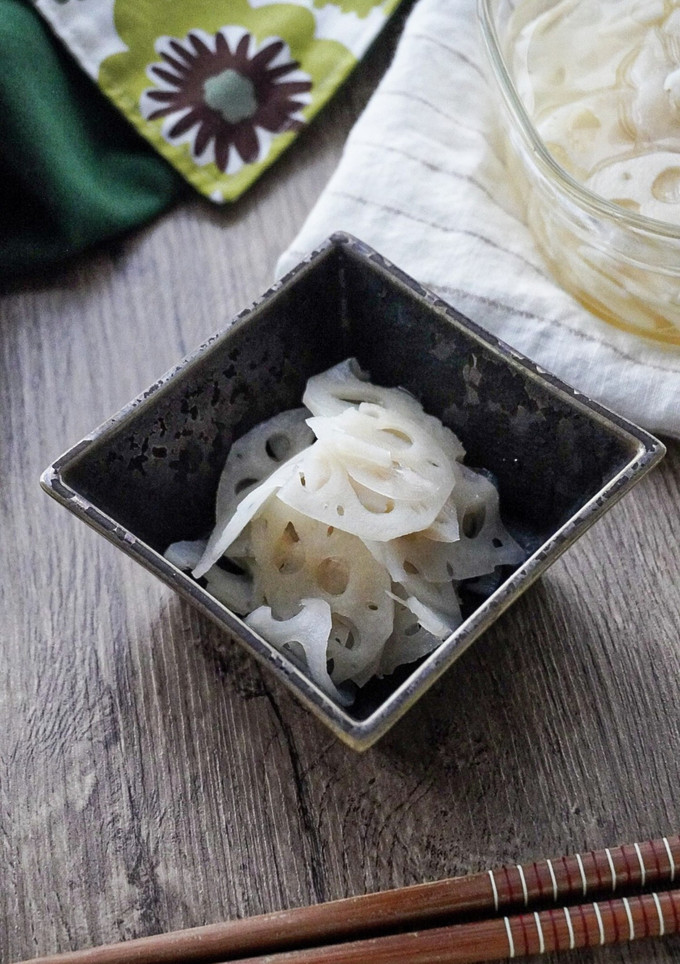 茹でて漬けるだけ！簡単れんこんの甘酢漬け-レシピのメイン写真