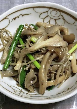 きのこ炒め(3種類使用)-レシピのメイン写真