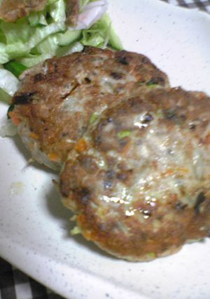 栄養たっぷり>゜)))彡いわしバーグ-レシピのメイン写真