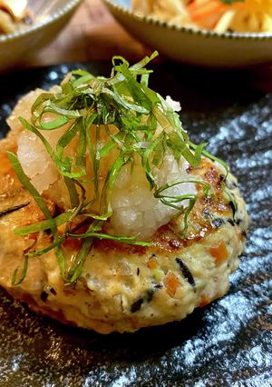 鶏挽肉　豆腐ハンバーグ和風根菜ひじき入り-レシピのメイン写真