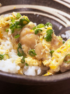 麺つゆで親子丼♡鳥もも♡卵♡玉ねぎ♡簡単-レシピのメイン写真