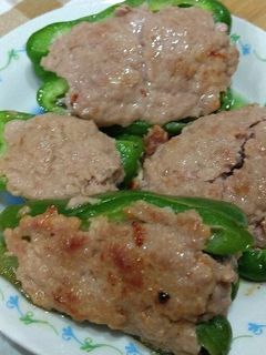 簡単!ピーマンの肉詰め、素揚げ風-レシピのメイン写真