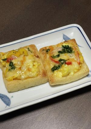 油揚げで卵ピザ風♪-レシピのメイン写真
