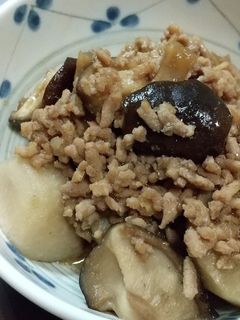 里芋のそぼろ煮-レシピのメイン写真
