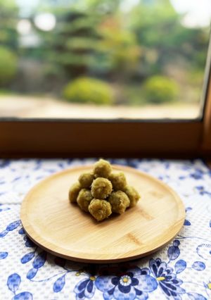 離乳食後期〜お月見オートミール団子-レシピのメイン写真