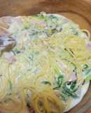 鍋の余り物パスタ　チーズクリームソース