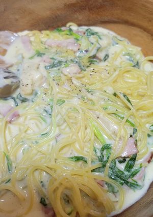 鍋の余り物パスタ チーズクリームソース-レシピのメイン写真