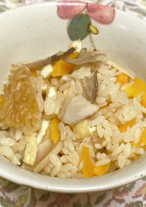 エリンギとにんじんと油揚げの炊き込みご飯-レシピのメイン写真