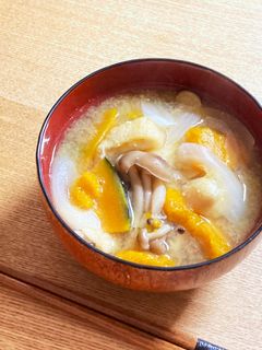 秋☆かぼちゃとしめじの味噌汁-レシピのメイン写真