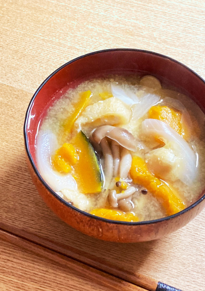 秋☆かぼちゃとしめじの味噌汁-レシピのメイン写真