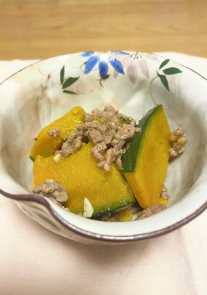 かぼちゃと挽肉のオリーブオイル炒め-レシピのメイン写真
