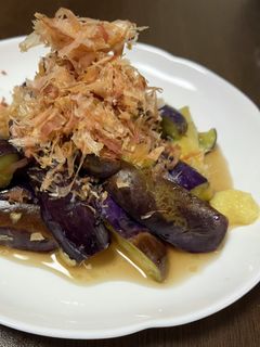 レンジで茄子の煮浸し風♡蒸し茄子♡麺つゆ-レシピのメイン写真