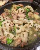 れんこんと鶏肉(鶏モモ)のかおり炒め