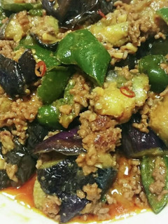 ピリ辛!ナスとピーマンのひき肉味噌炒め-レシピのメイン写真