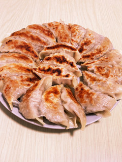 ジューシーで美味しい餃子-レシピのメイン写真