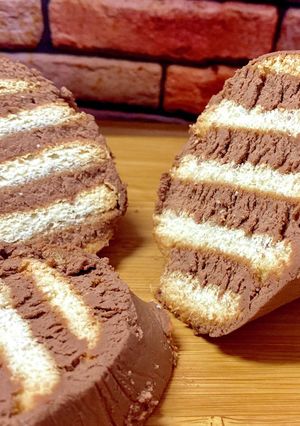 材料5つ！簡単！ビスケットチョコケーキ-レシピのメイン写真