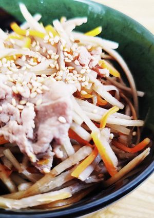 めんつゆ使い簡単☆牛肉入りきんぴらごぼう-レシピのメイン写真
