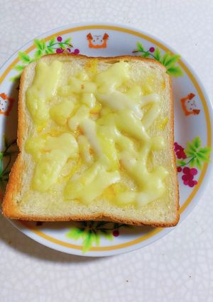 マーマレードとピザチーズのトースト-レシピのメイン写真