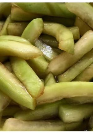お手軽でめちゃうま、スイカの皮の冷菜-レシピのメイン写真