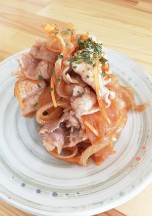 豚しゃぶ肉と玉ねぎのケチャソース和え-レシピのメイン写真