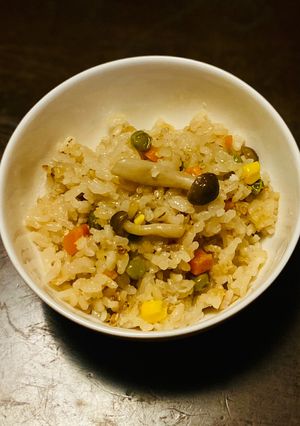 ニンニクオイル漬け入りポン酢炊き込みご飯-レシピのメイン写真