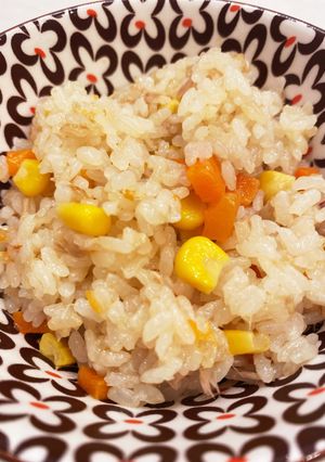 お手軽洋風炊き込みご飯☆炊飯器で-レシピのメイン写真