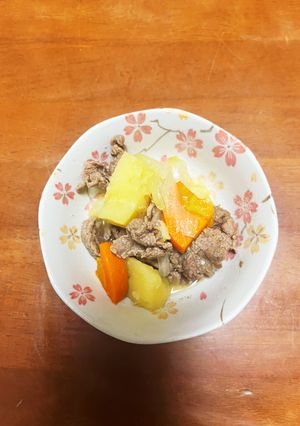 我が家の肉じゃが(思い出の味)-レシピのメイン写真