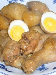 ☆鶏手羽と里芋の簡単煮物☆-レシピのメイン写真