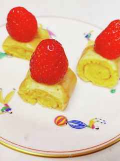 いちごのプチロールケーキ-レシピのメイン写真