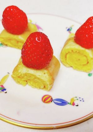いちごのプチロールケーキ-レシピのメイン写真
