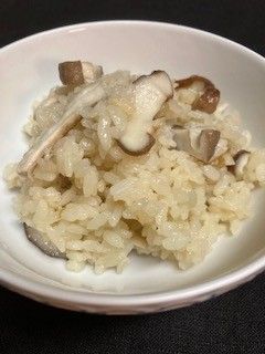 簡単美味しいシイタケご飯-レシピのメイン写真