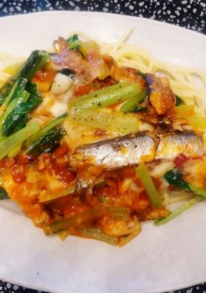 アンチョビと小松菜のとろけるチーズパスタ-レシピのメイン写真