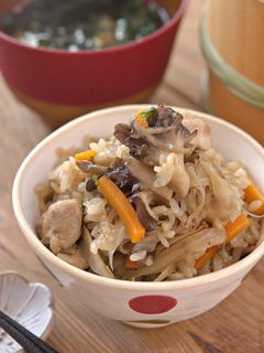 鶏ごぼうの炊き込みご飯【冷凍作り置き】-レシピのメイン写真