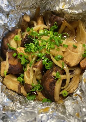 椎茸と玉ねぎのバター醤油ホイル焼き-レシピのメイン写真