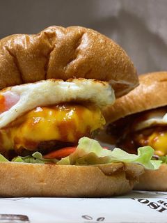 1つじゃ足りない!本格ハンバーガー!-レシピのメイン写真