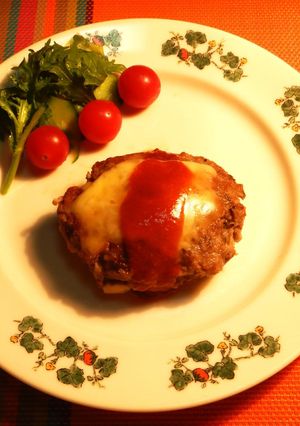 簡単マイタケチーズハンバーグ秋の味覚-レシピのメイン写真