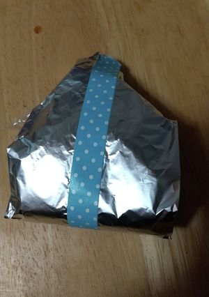 アルミホイルでおにぎりラップ-レシピのメイン写真
