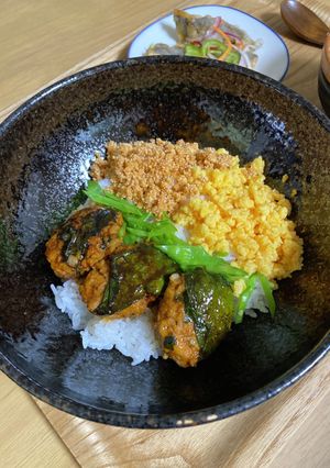 つくねの3食丼-レシピのメイン写真