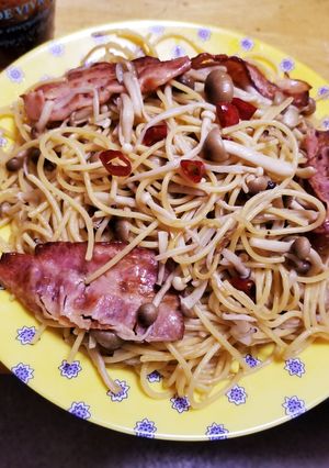 しめじえのきベーコンスパゲティ-レシピのメイン写真