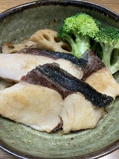 ブリとレンコンの照り焼き-レシピのメイン写真