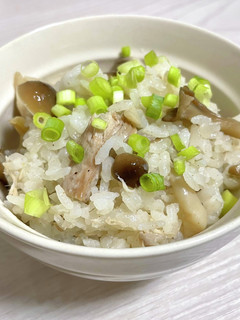 味付けはだし塩だけ!キノコの炊き込みご飯-レシピのメイン写真