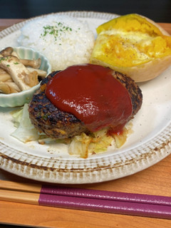 母のお野菜ハンバーグ-レシピのメイン写真