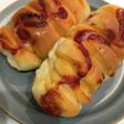 生地に豆腐と卵が入った惣菜パン