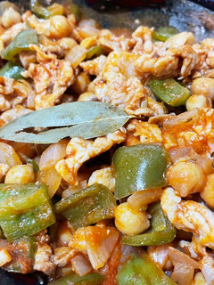 下味しっかり!豚肉とひよこ豆のトマト煮-レシピのメイン写真