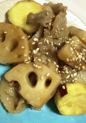 お肉と蓮根とさつまいもの甘酢炒め-レシピのメイン写真