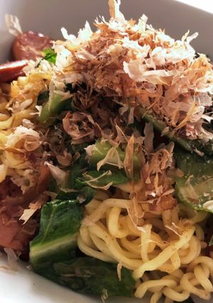 市販のインスタント麺で☆塩焼きそば-レシピのメイン写真