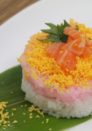 ひな祭りに！ちらし寿司ケーキ-レシピのメイン写真