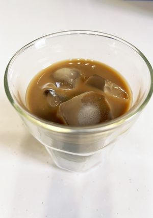 ウーロンカフェラテ（乌龙鸳鸯拿铁）-レシピのメイン写真