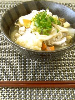 野菜いっぱいのすいとん(老上西学区)-レシピのメイン写真